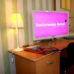 Basicrooms Hotel